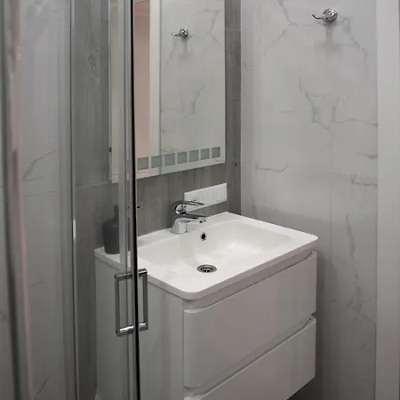 M&d Family, Chornomorska Str Апартаменти